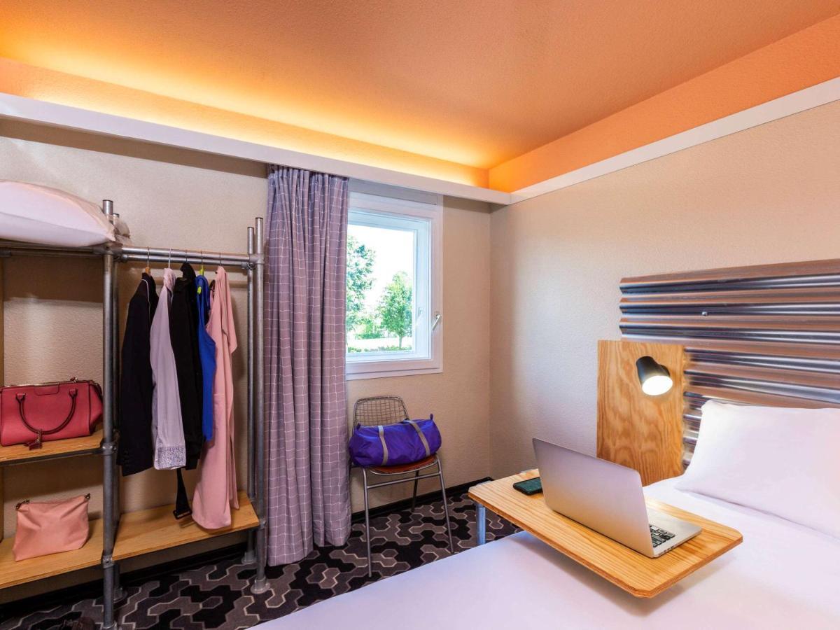 Hotel Ibis Styles Bobigny Centre Préfecture Exterior foto